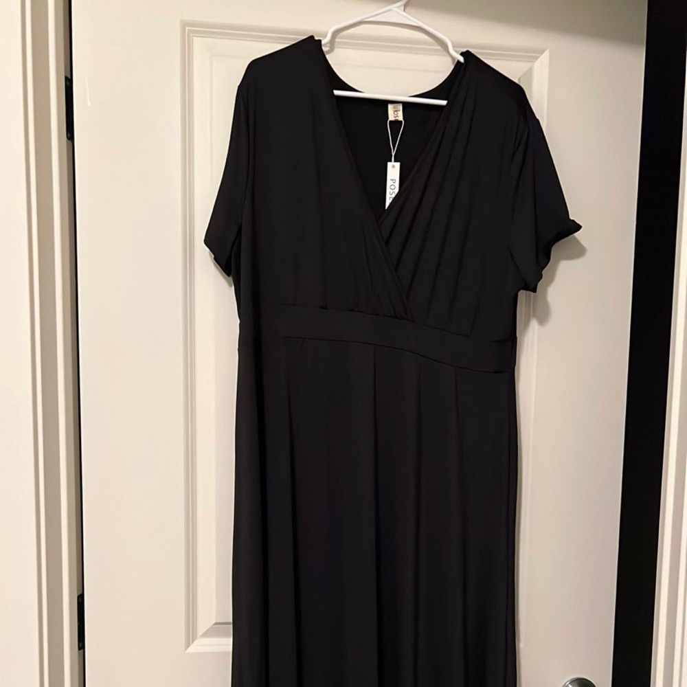 Short-Sleeve Faux Wrap Maxi Dress